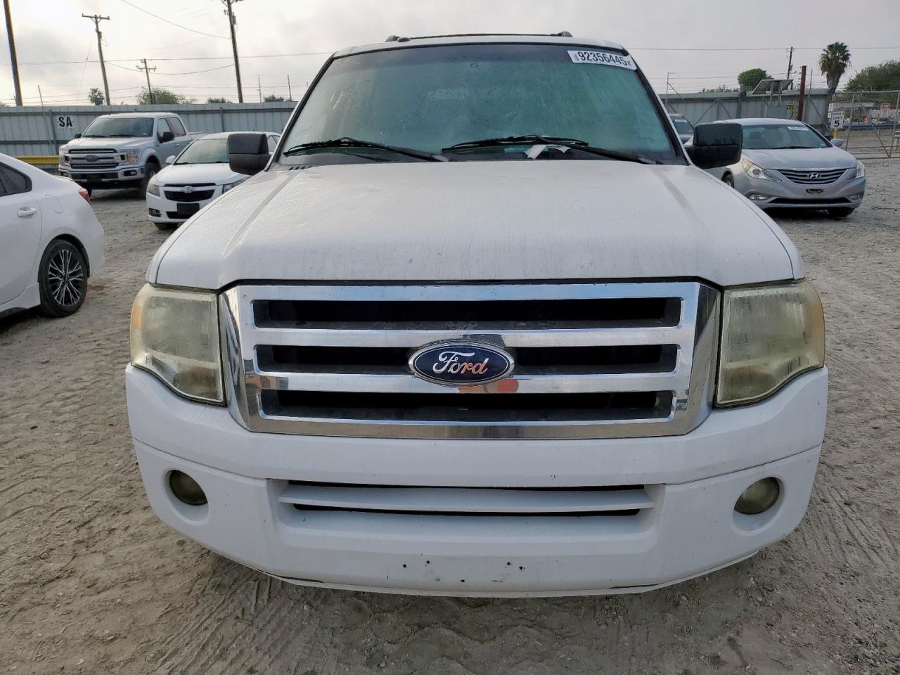 FORD EXPEDITION EL XLT