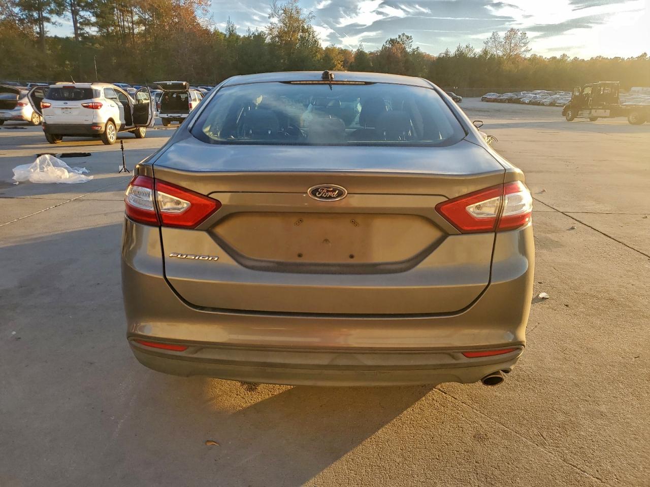 FORD FUSION S