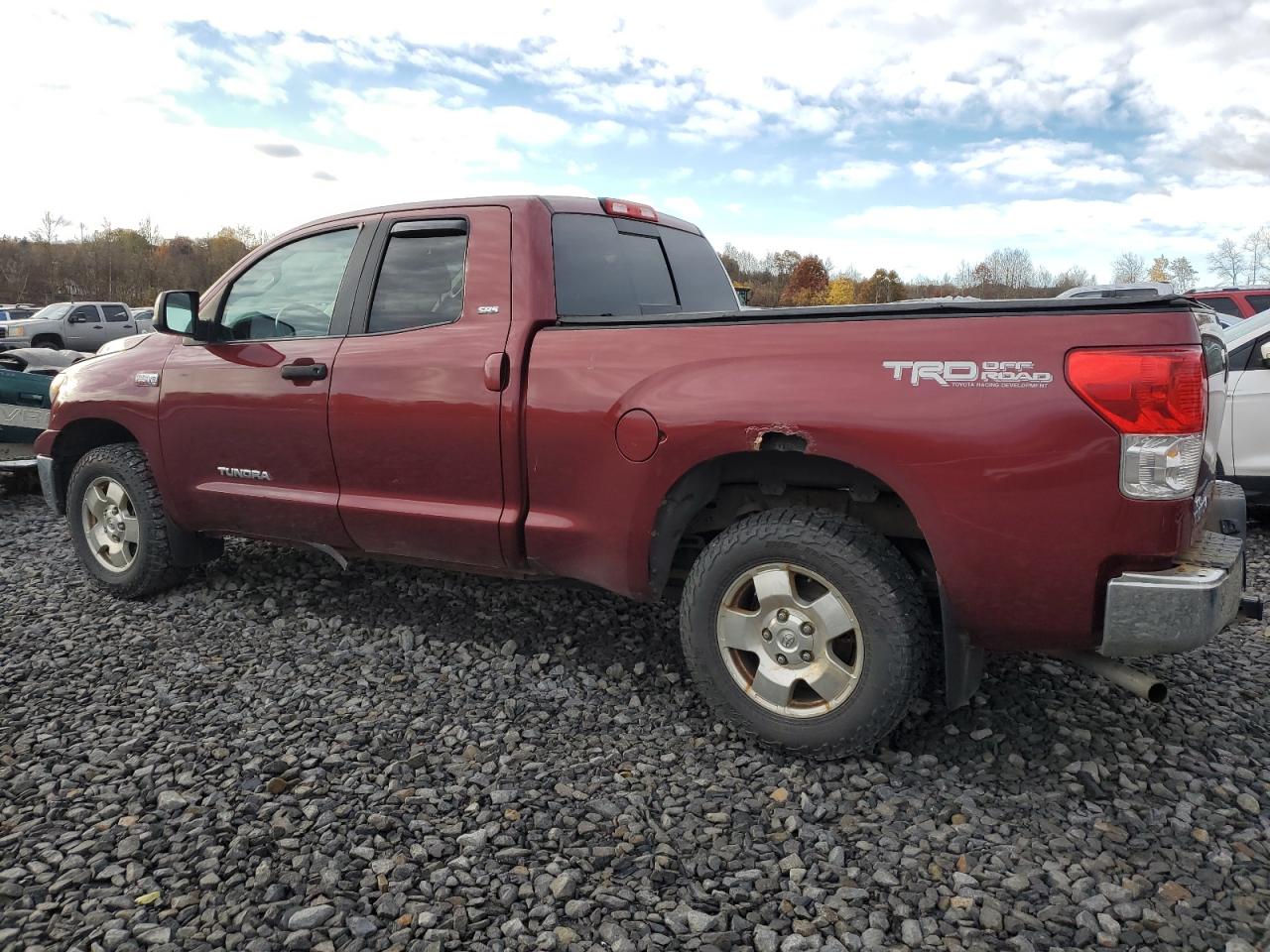 TOYOTA TUNDRA DOUBLE CAB SR5
