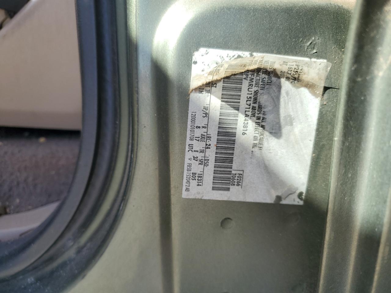 Lot #3291416137 2001 FORD EXPEDITION