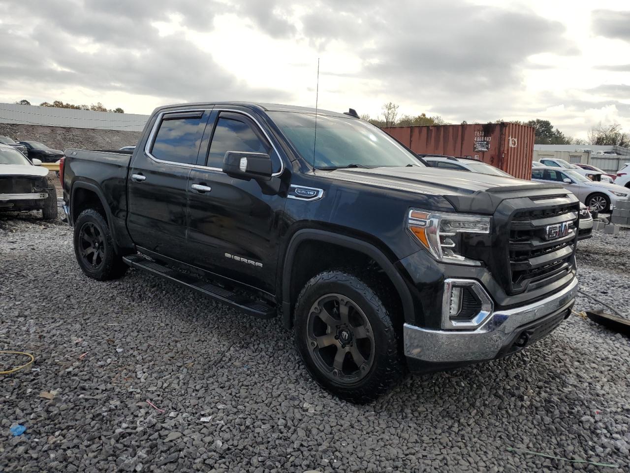 GMC SIERRA K1500 SLT