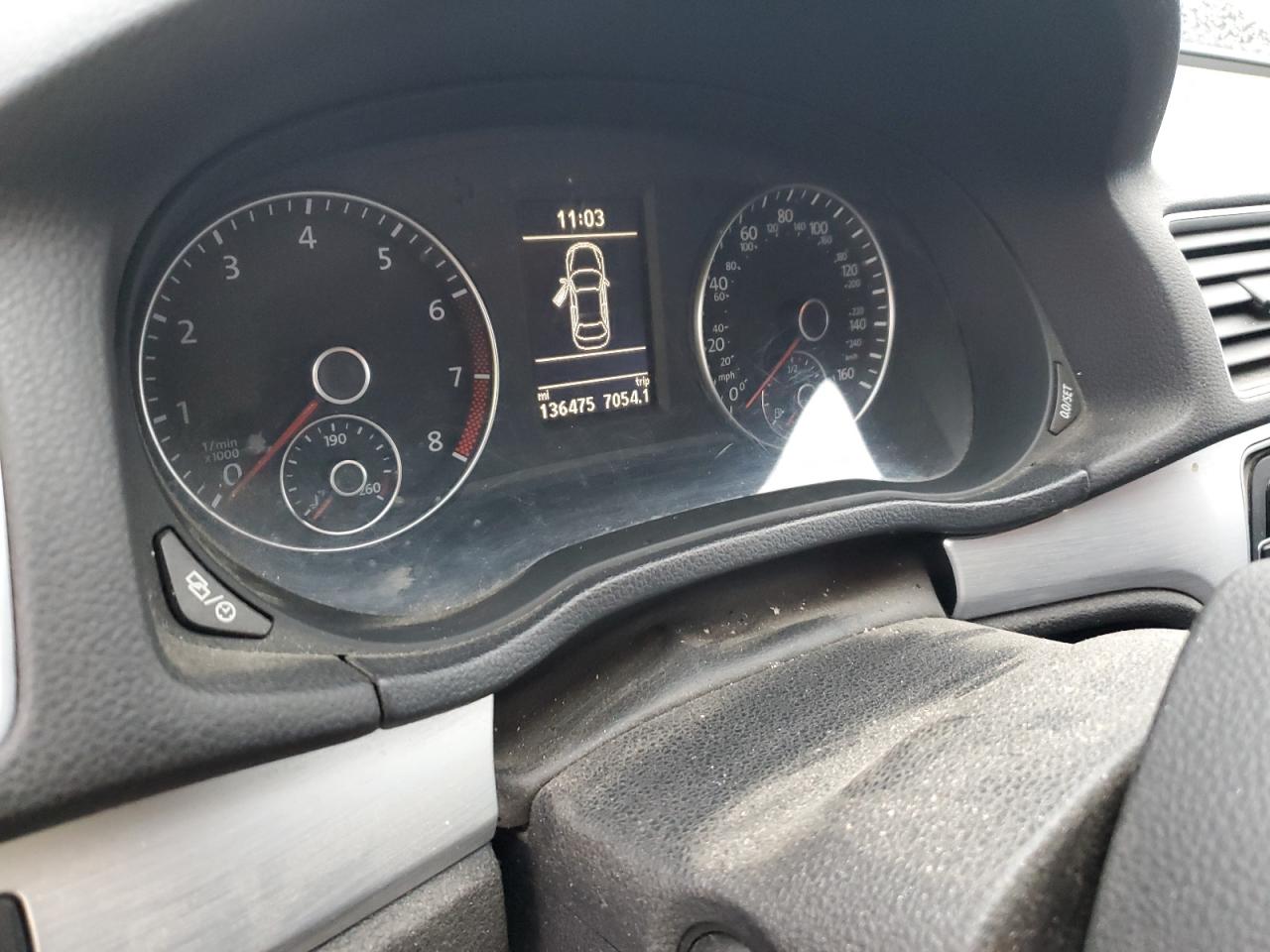 VOLKSWAGEN PASSAT SE