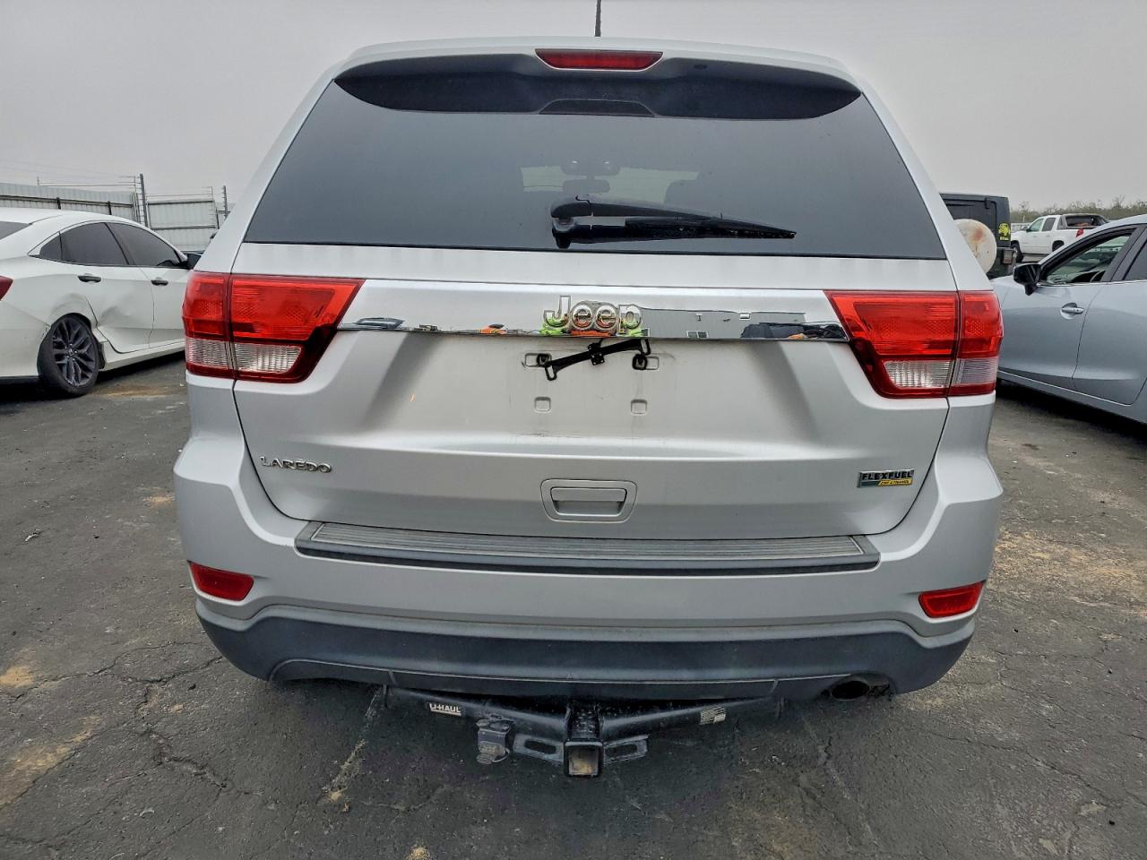 JEEP GRAND CHEROKEE LAREDO