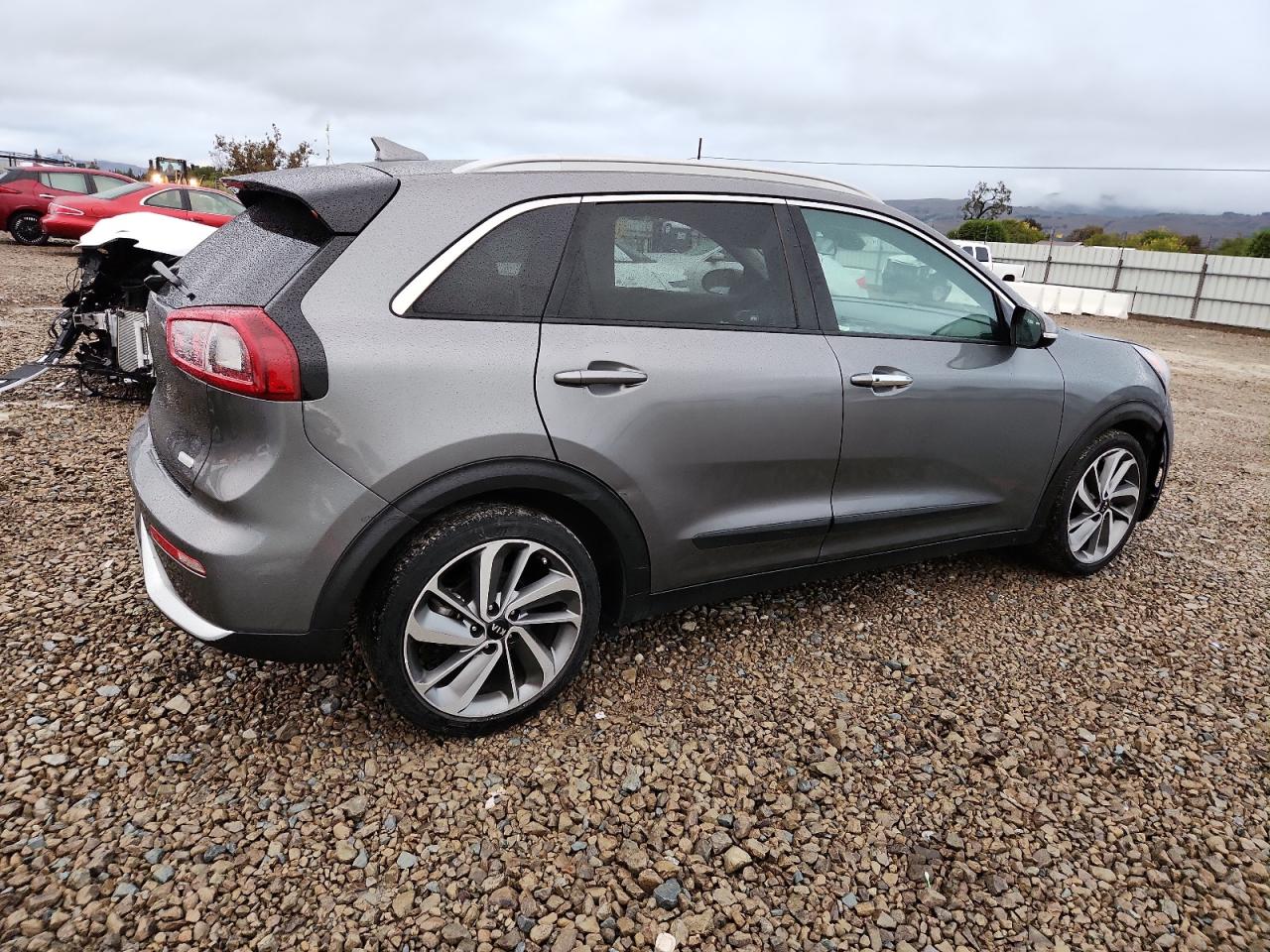 KIA NIRO EX TOURING