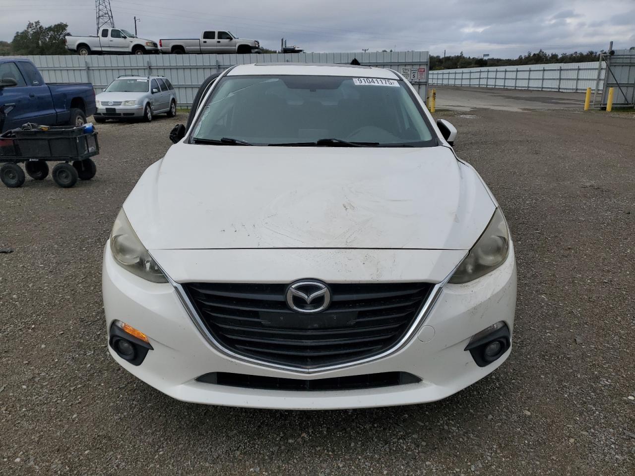 MAZDA 3 TOURING