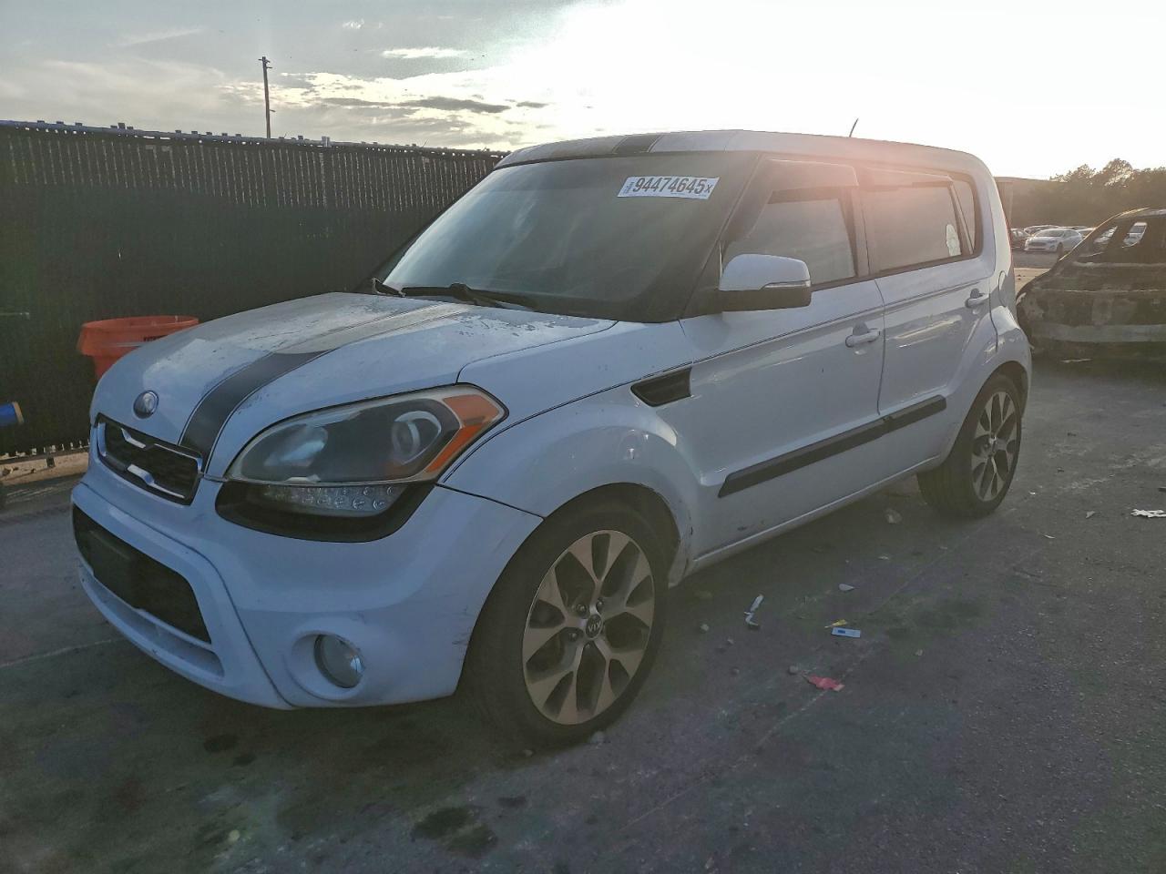 KIA SOUL +