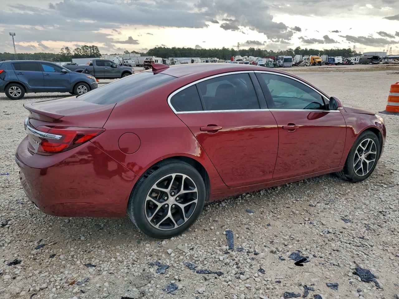 BUICK REGAL SPORT TOURING