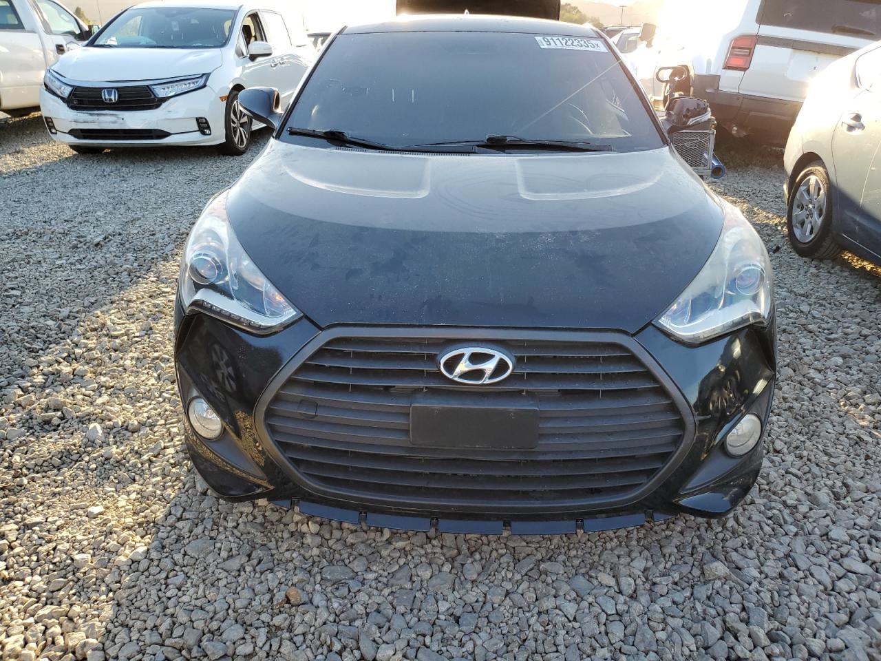 HYUNDAI VELOSTER TURBO