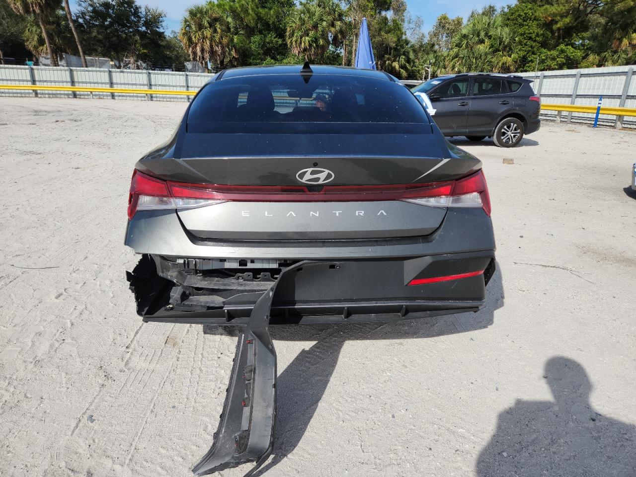 Lot #3301793367 2024 HYUNDAI ELANTRA SE