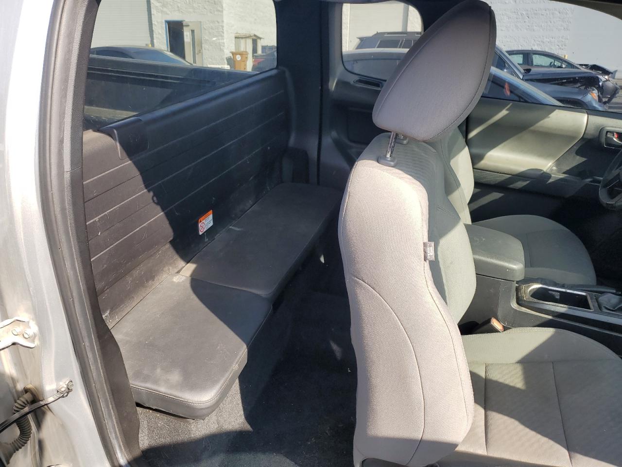 TOYOTA TACOMA ACCESS CAB