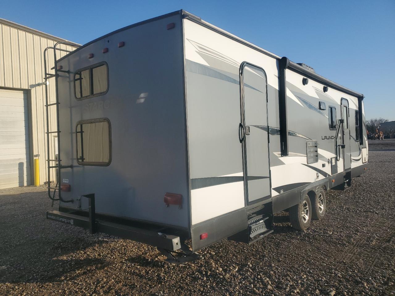 Lot #3305330318 2018 STARCRAFT TRAVEL TRA