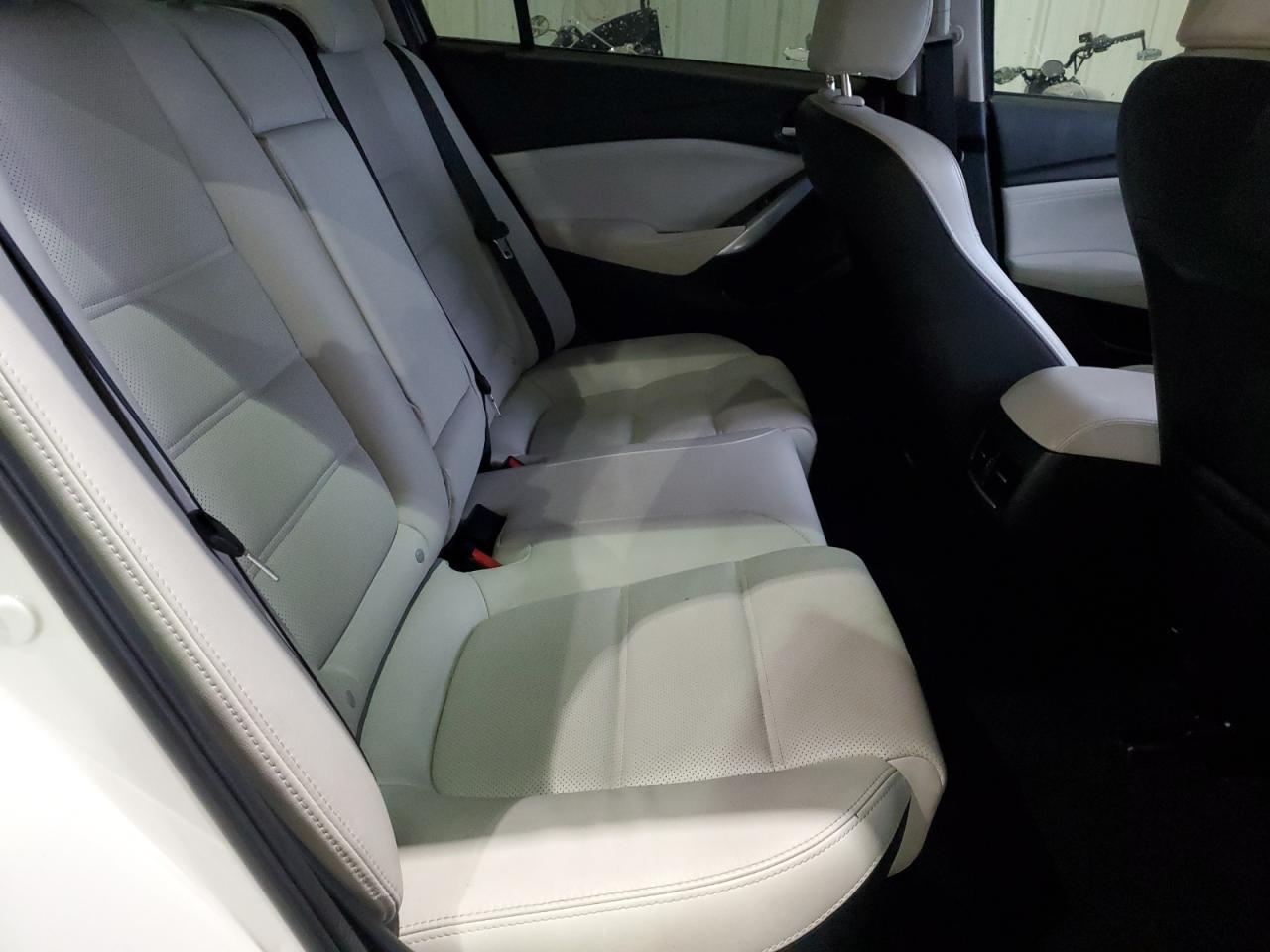 MAZDA 6 GRAND TOURING