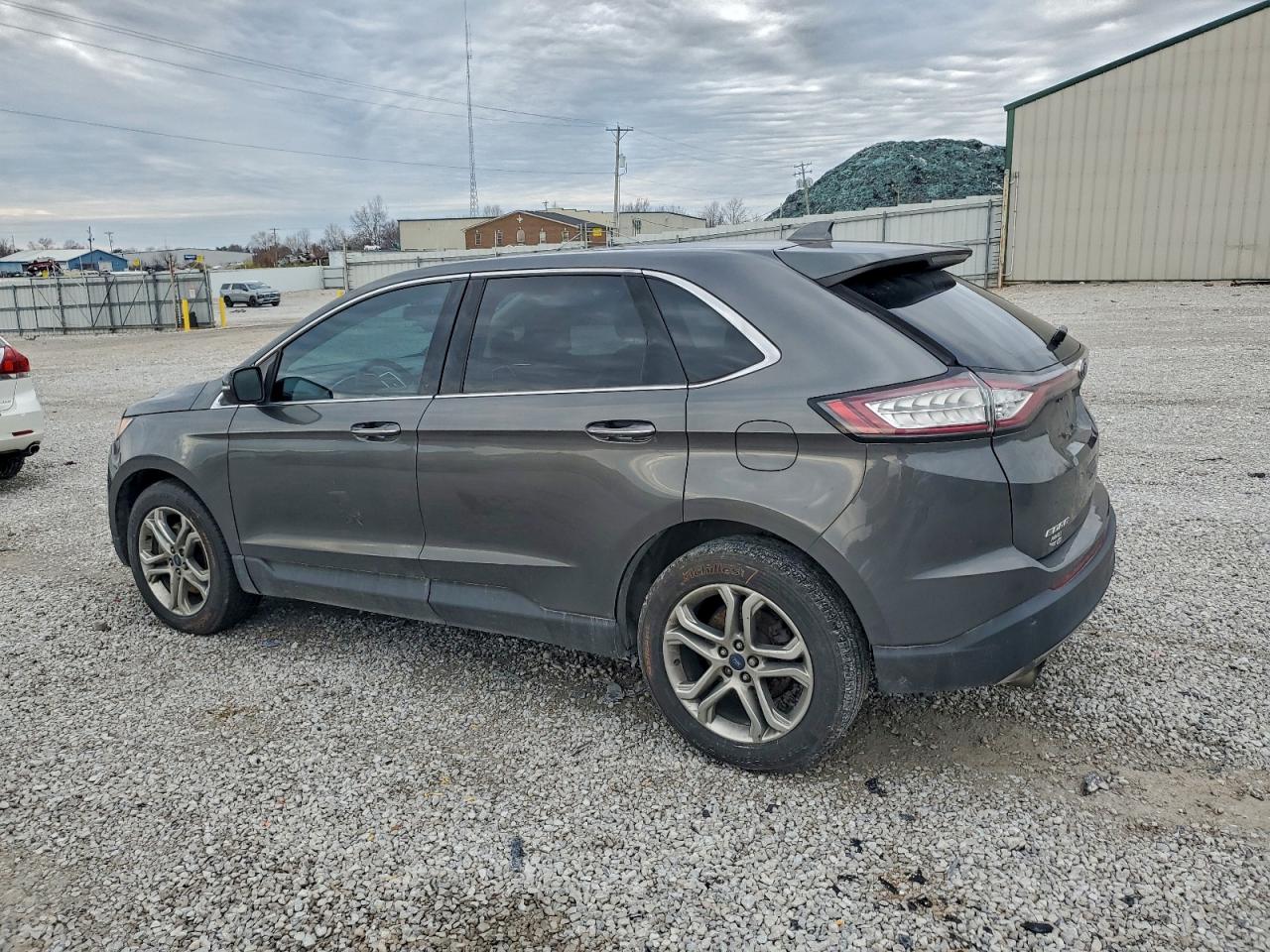 FORD EDGE TITANIUM
