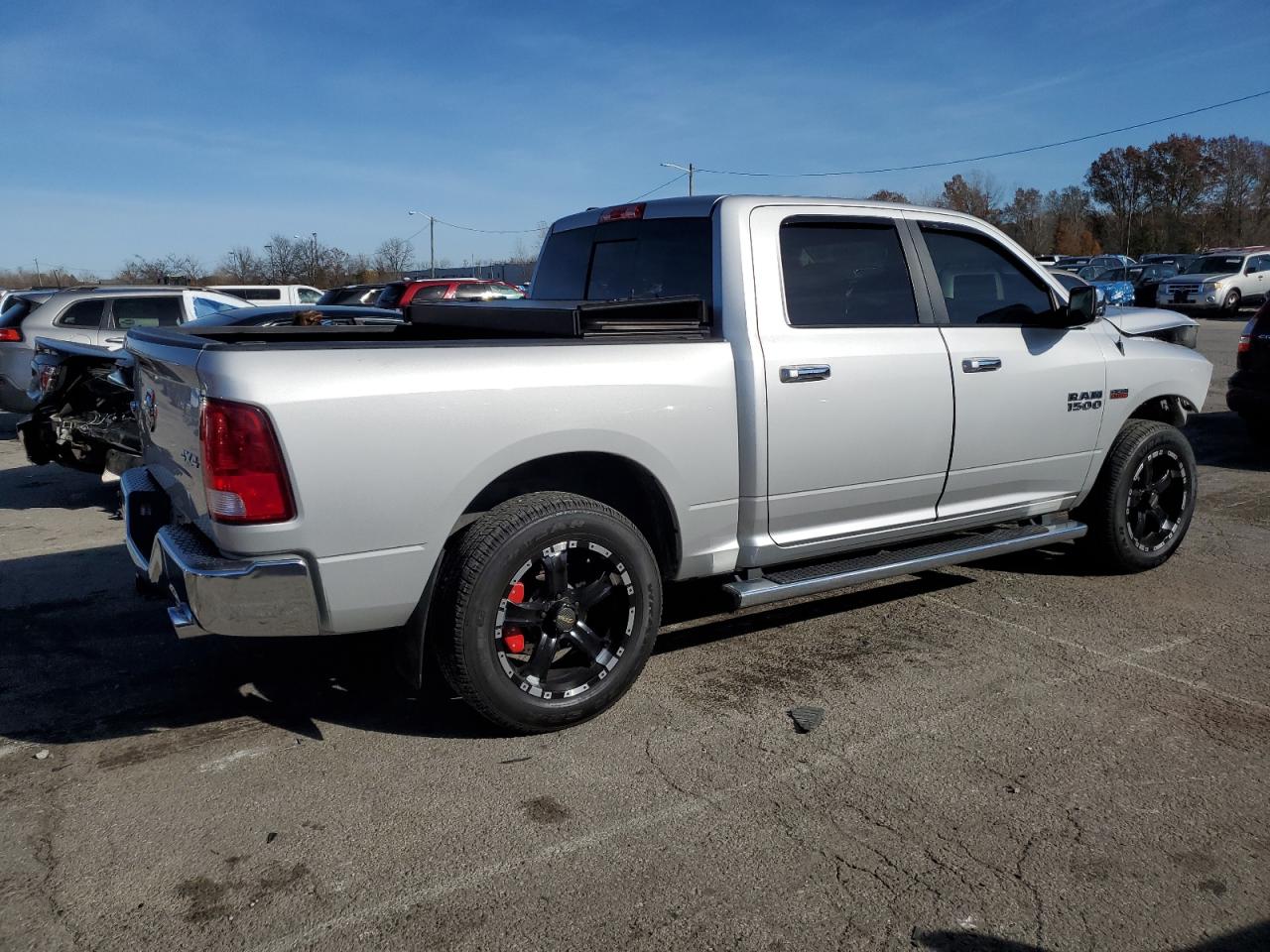 RAM 1500 SLT