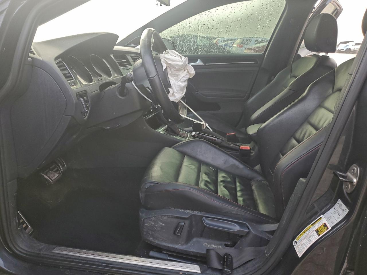 VOLKSWAGEN GOLF GTI S/SE