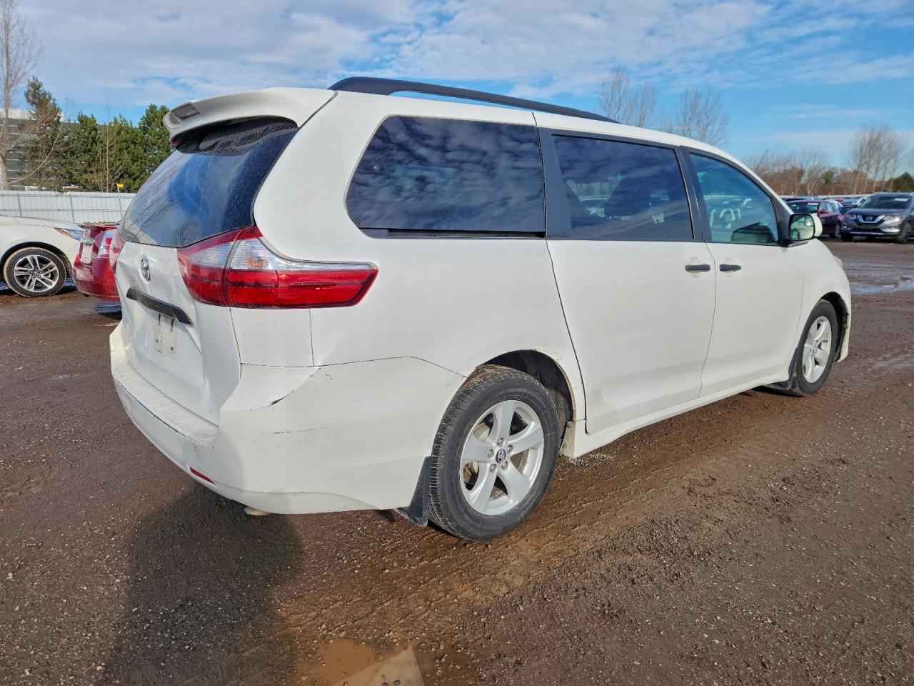 TOYOTA SIENNA