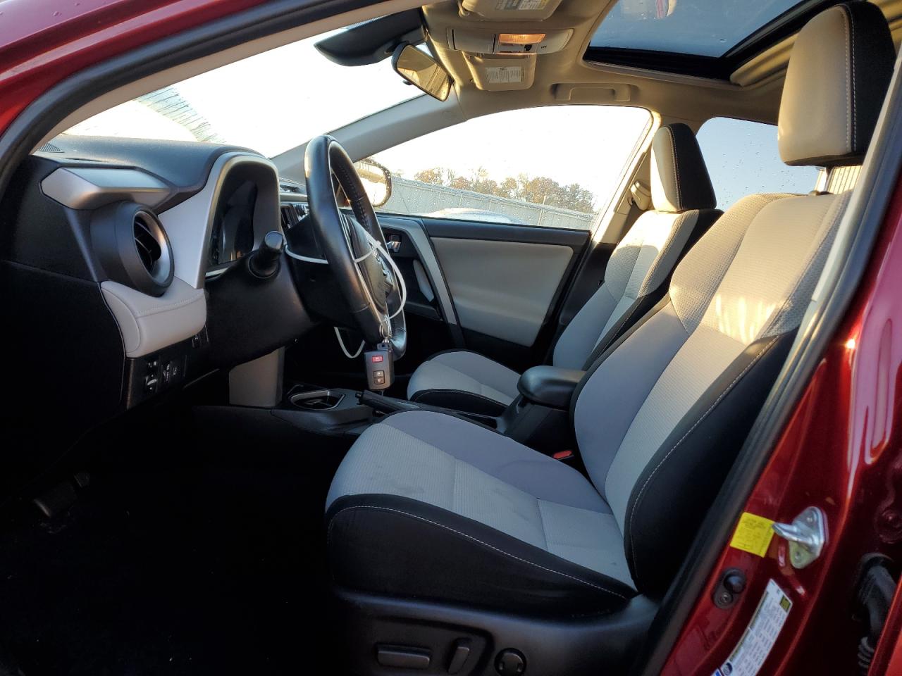 TOYOTA RAV4 ADVENTURE