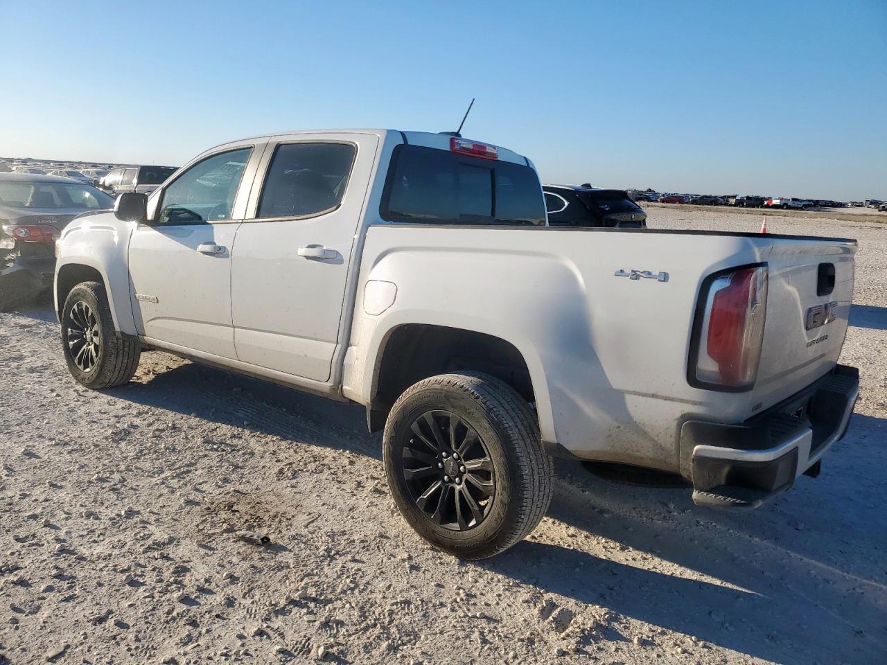 GMC CANYON ELEVATION