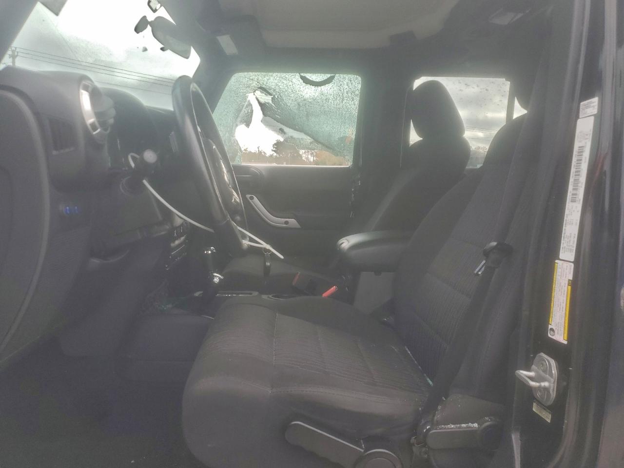 JEEP WRANGLER SAHARA