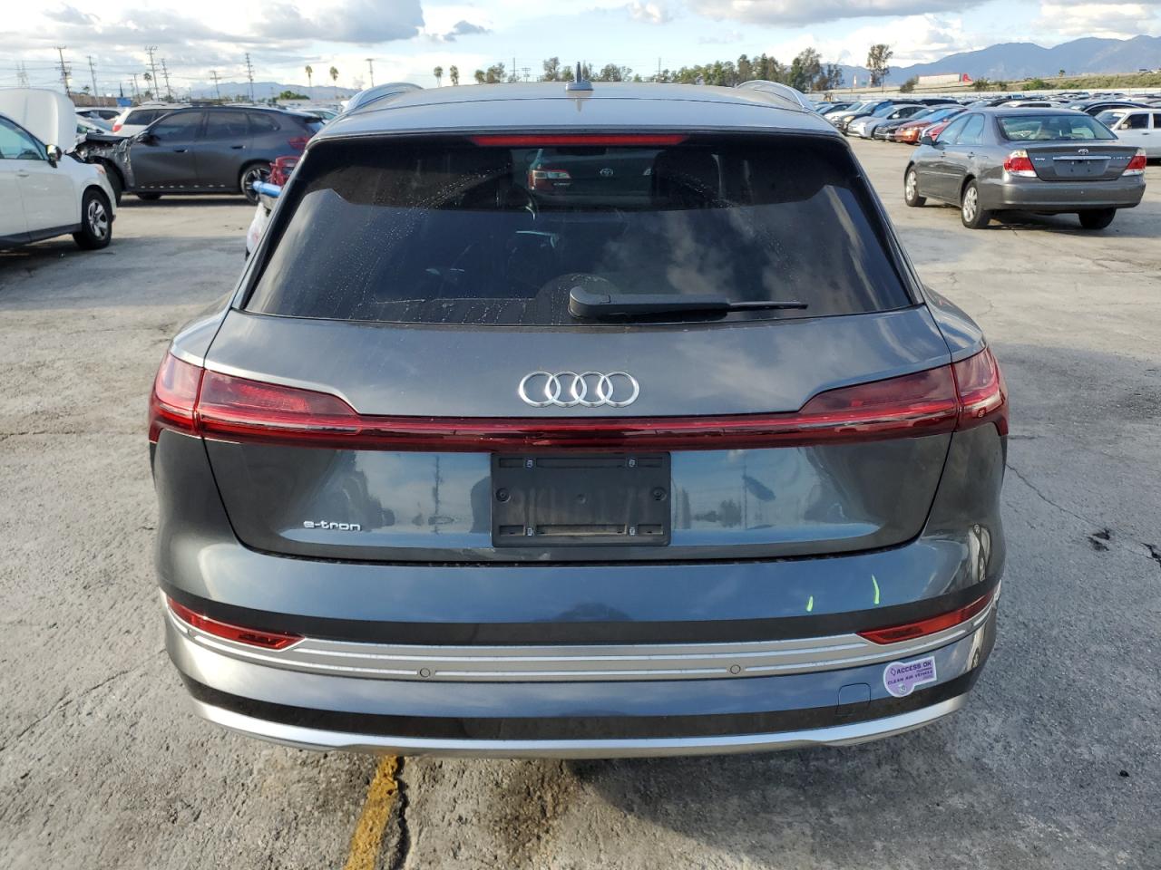 AUDI E-TRON PRESTIGE