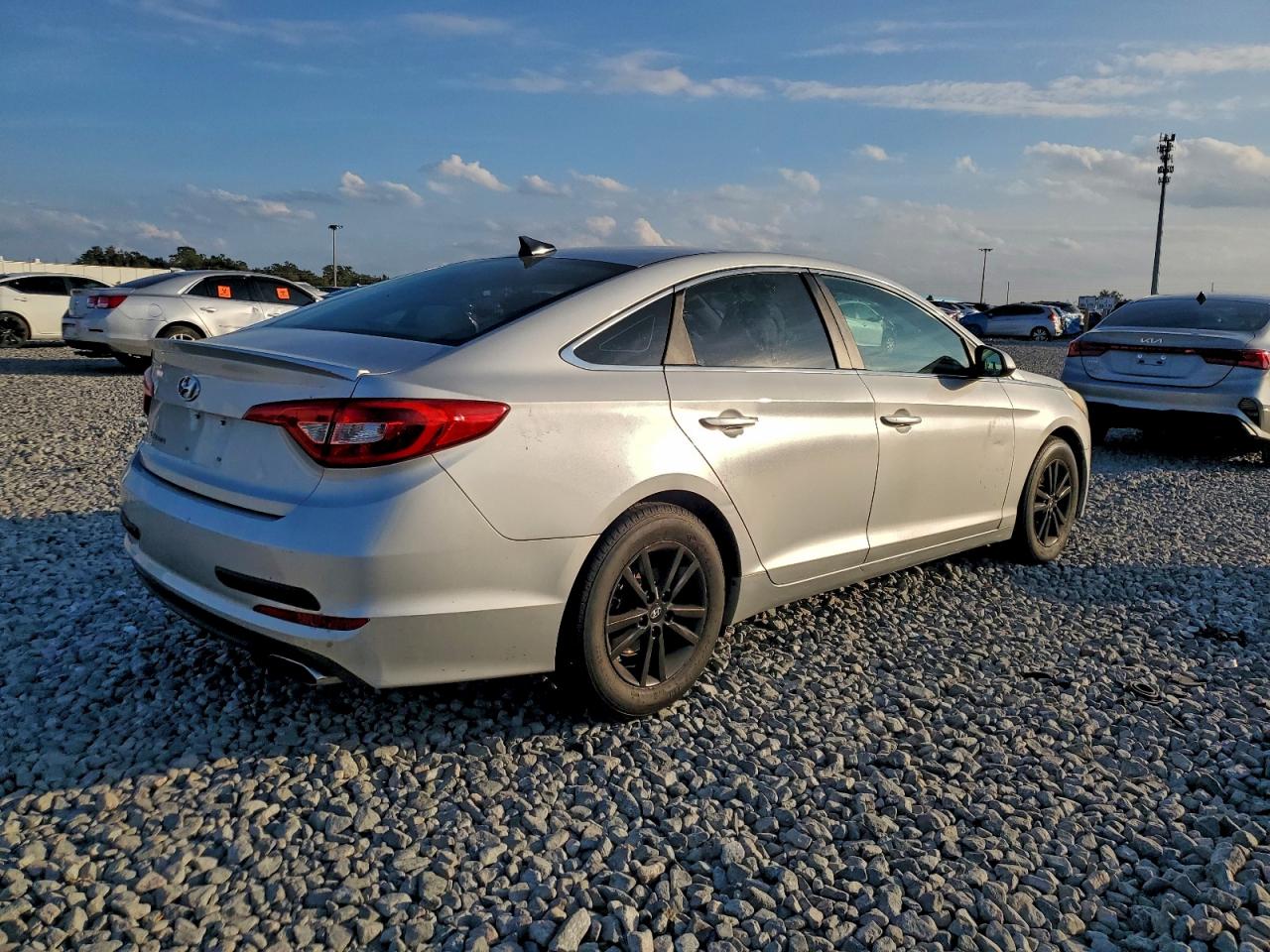 HYUNDAI SONATA SE