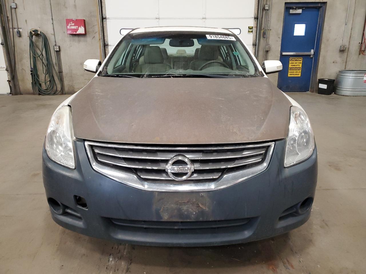 NISSAN ALTIMA BASE