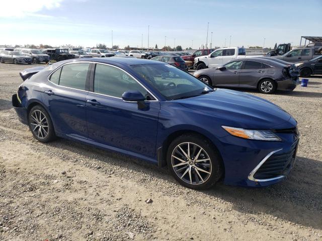 2024 TOYOTA CAMRY XLE #3303555032