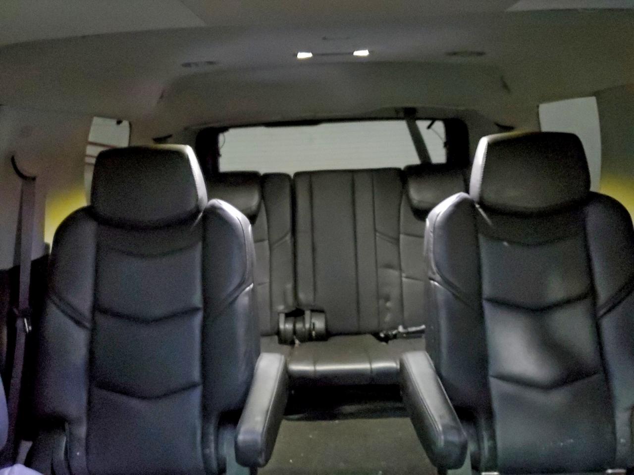 CADILLAC ESCALADE PREMIUM