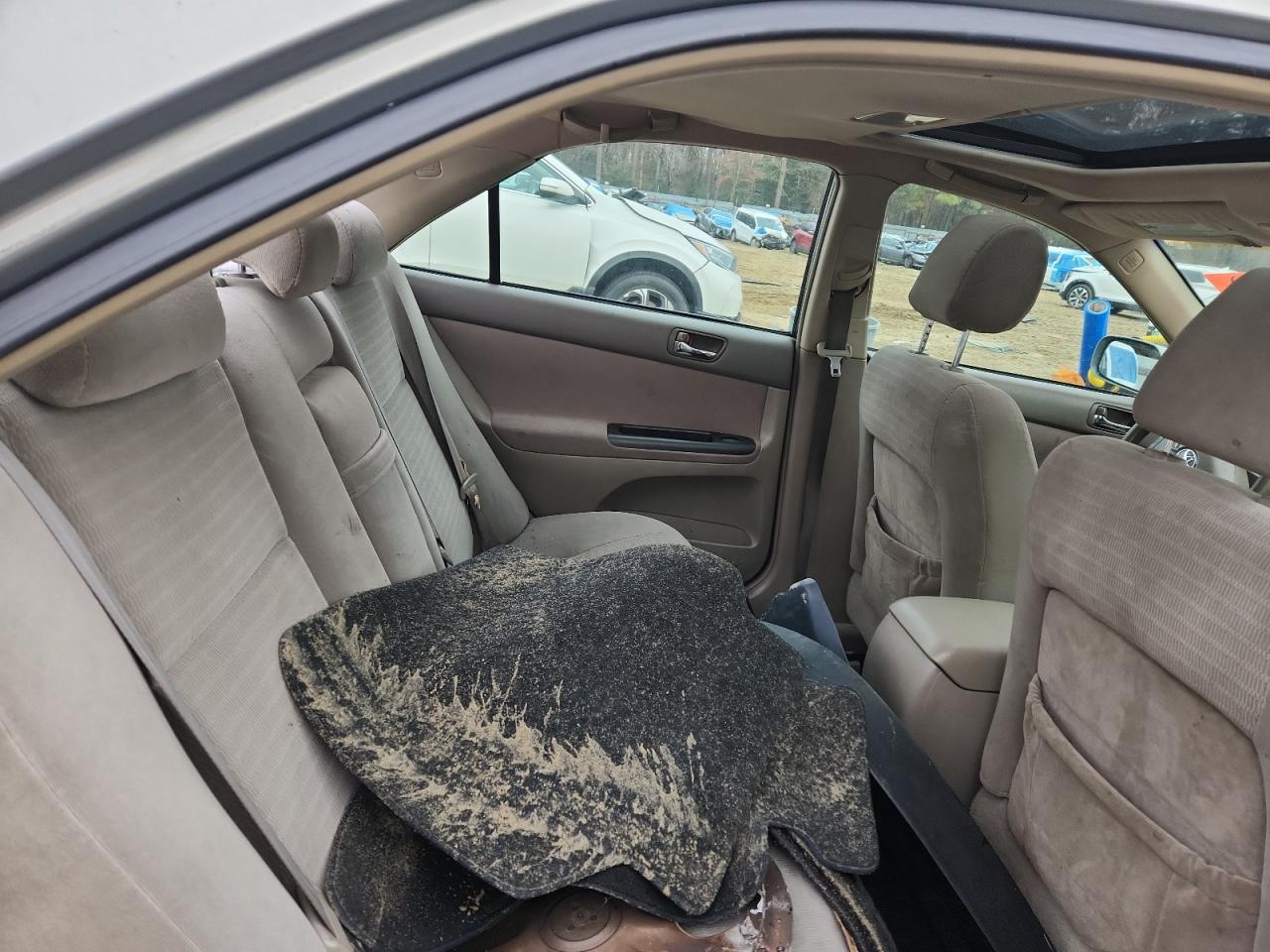 Lot #3305376302 2005 TOYOTA CAMRY LE