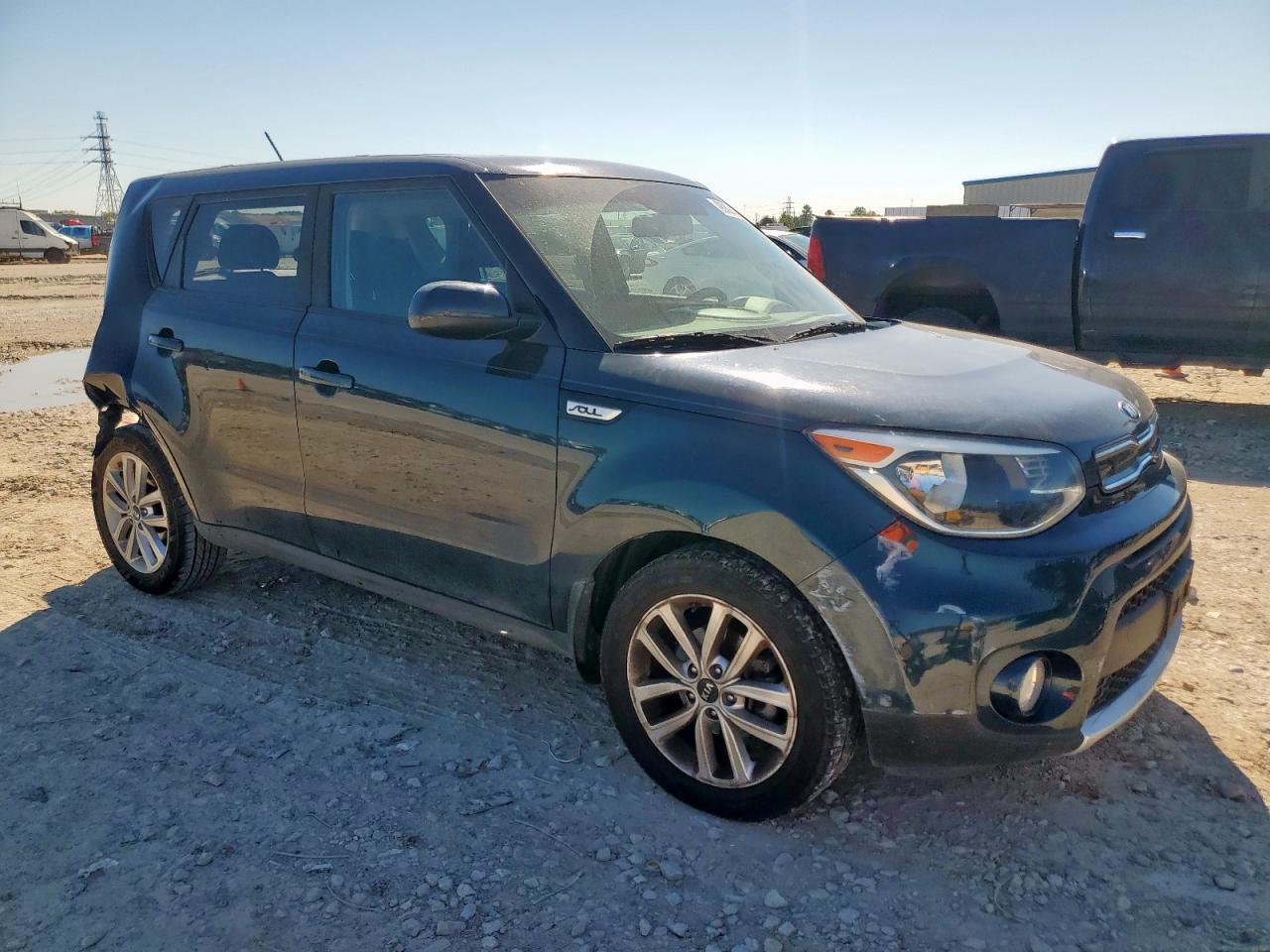 KIA SOUL +