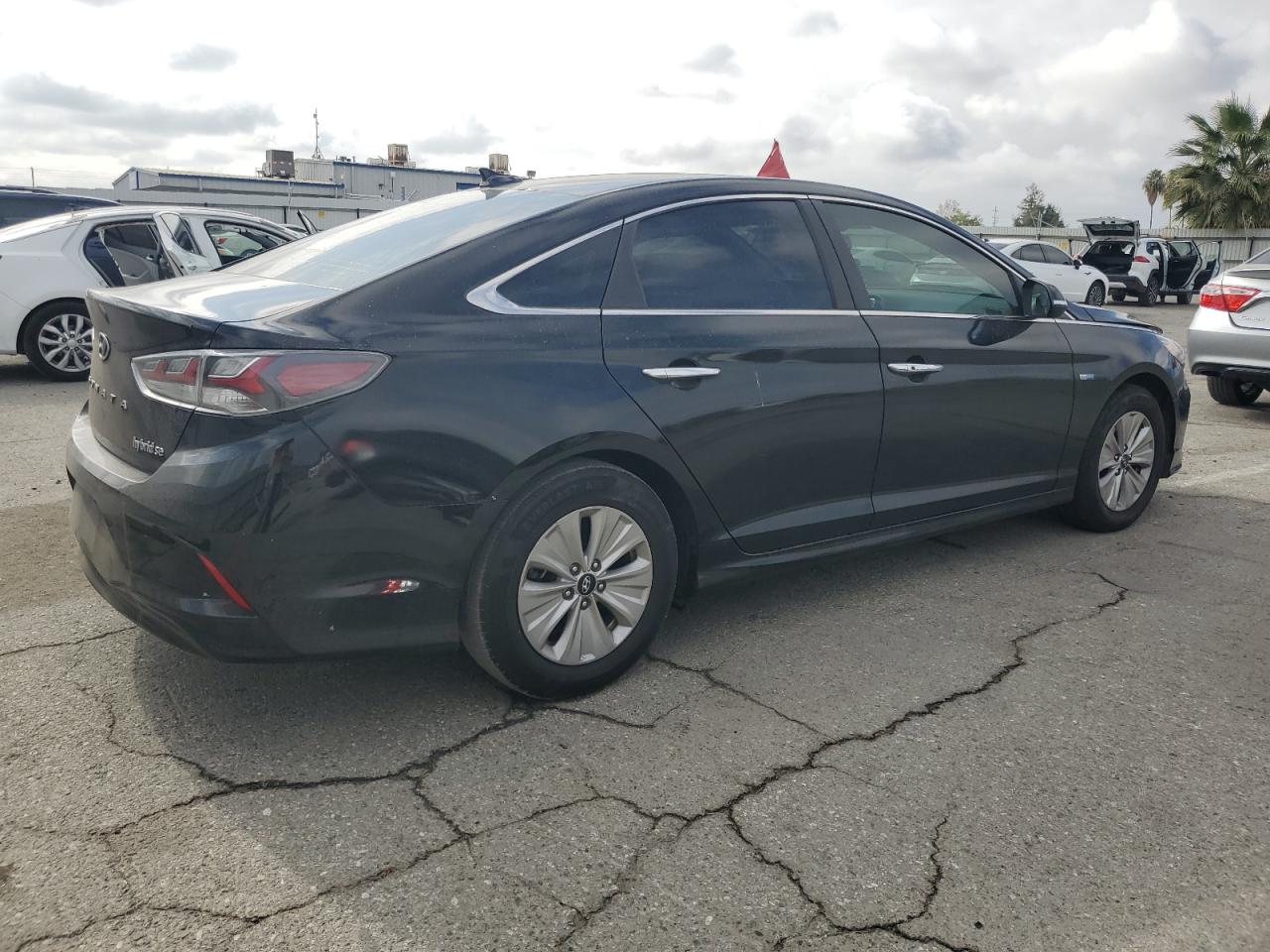 HYUNDAI SONATA HYBRID