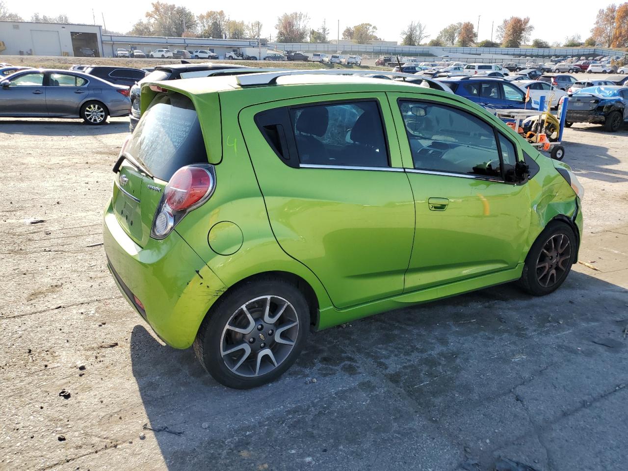 CHEVROLET SPARK 2LT