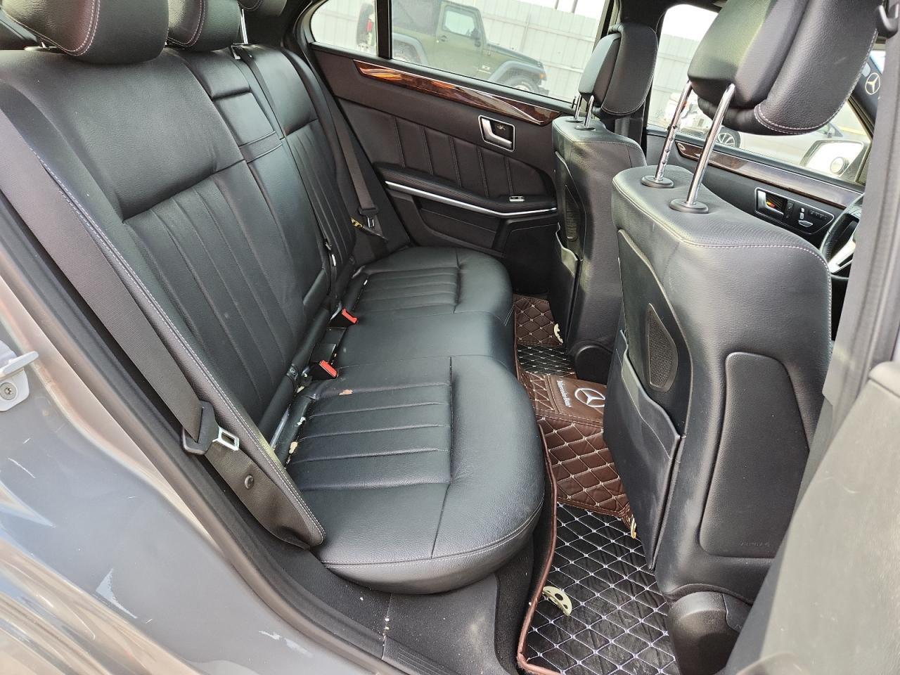 MERCEDES-BENZ E-CLASS 550 4MATIC