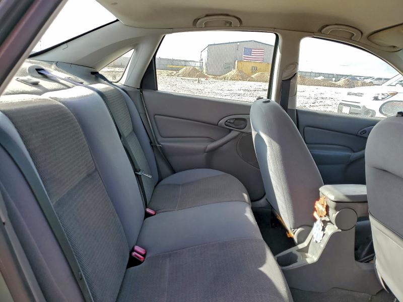 2004 FORD FOCUS SE C #3303001636