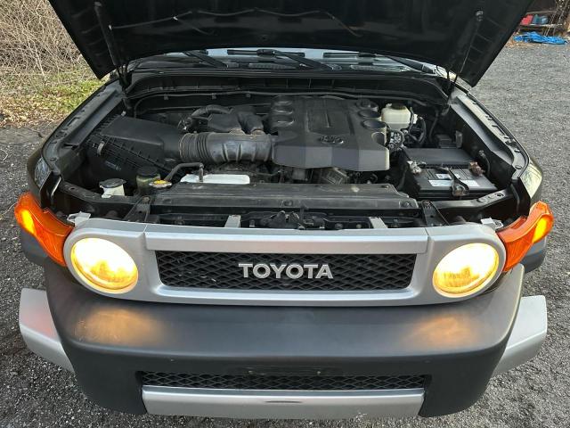 2012 TOYOTA FJ CRUISER - JTEBU4BF9CK133351