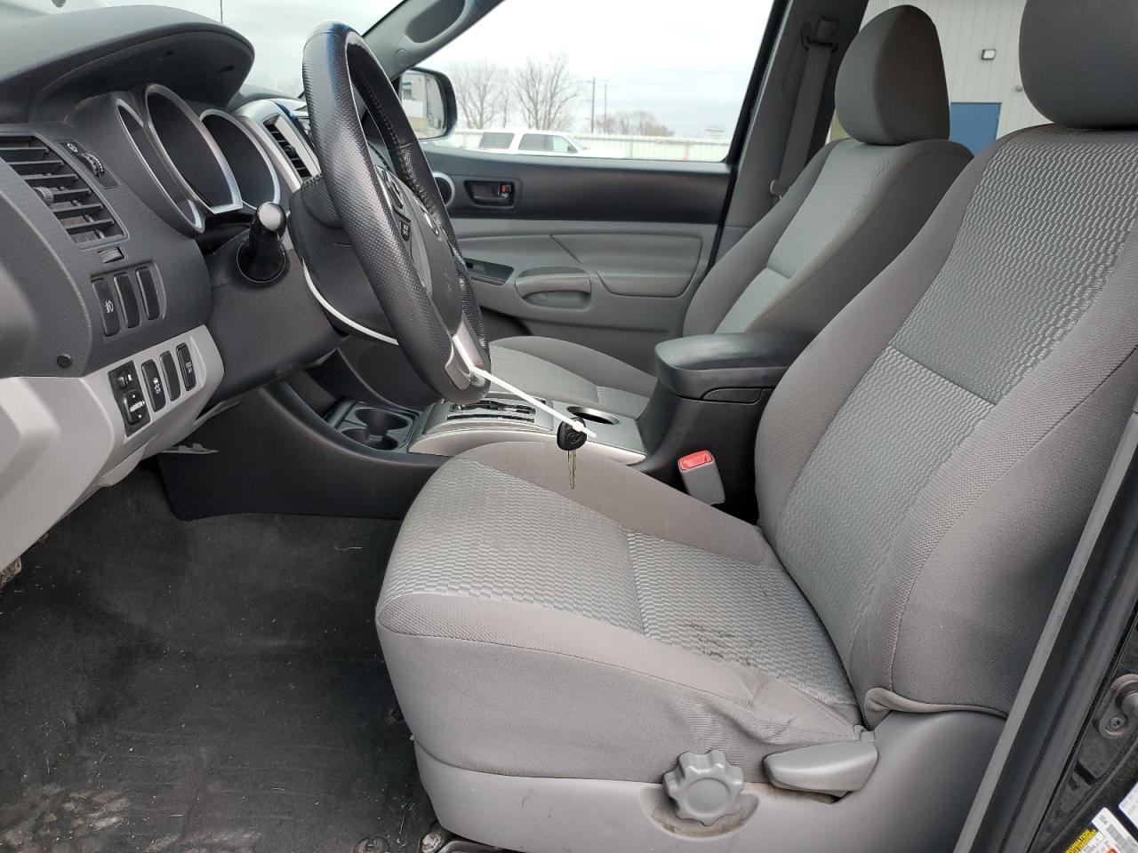 TOYOTA TACOMA DOUBLE CAB