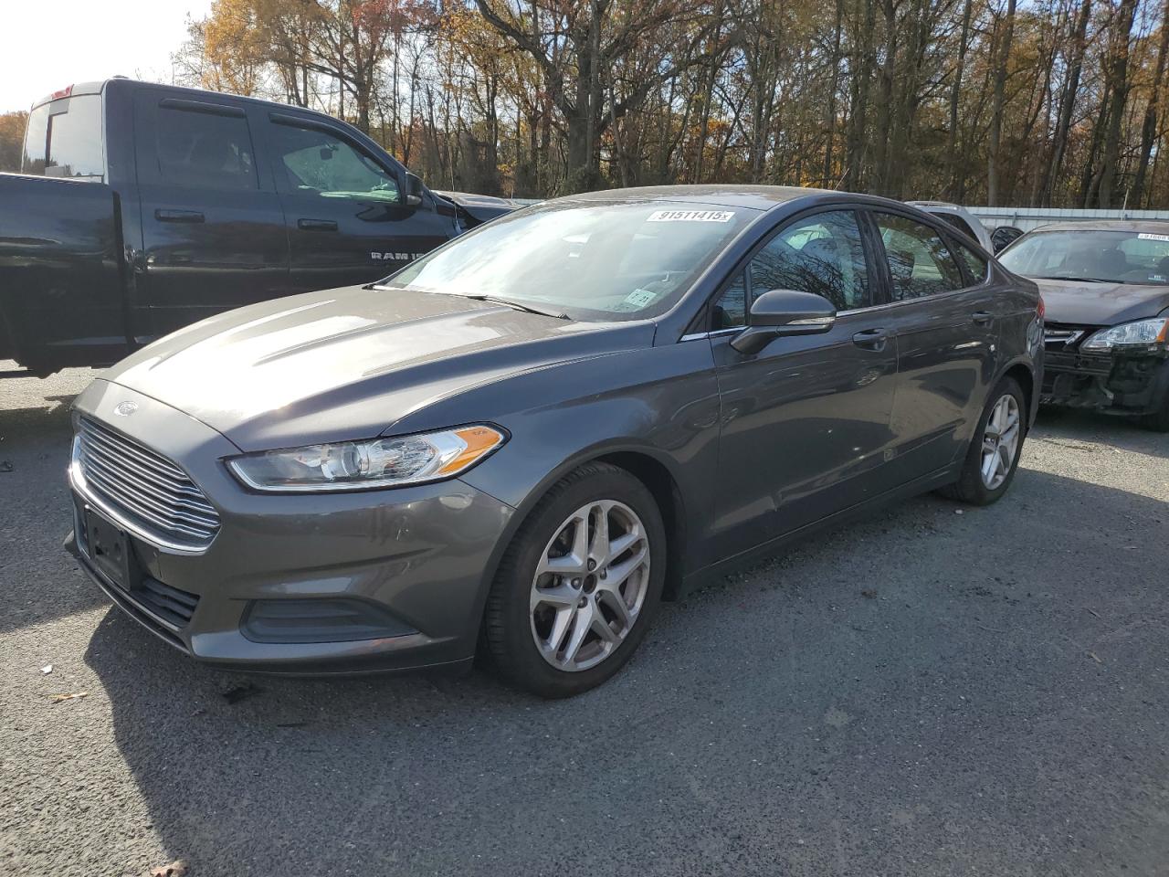 FORD FUSION SE
