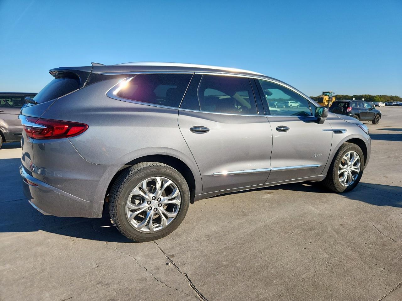 BUICK ENCLAVE AVENIR