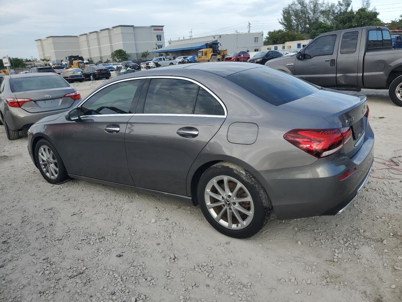 MERCEDES-BENZ A-CLASS 220