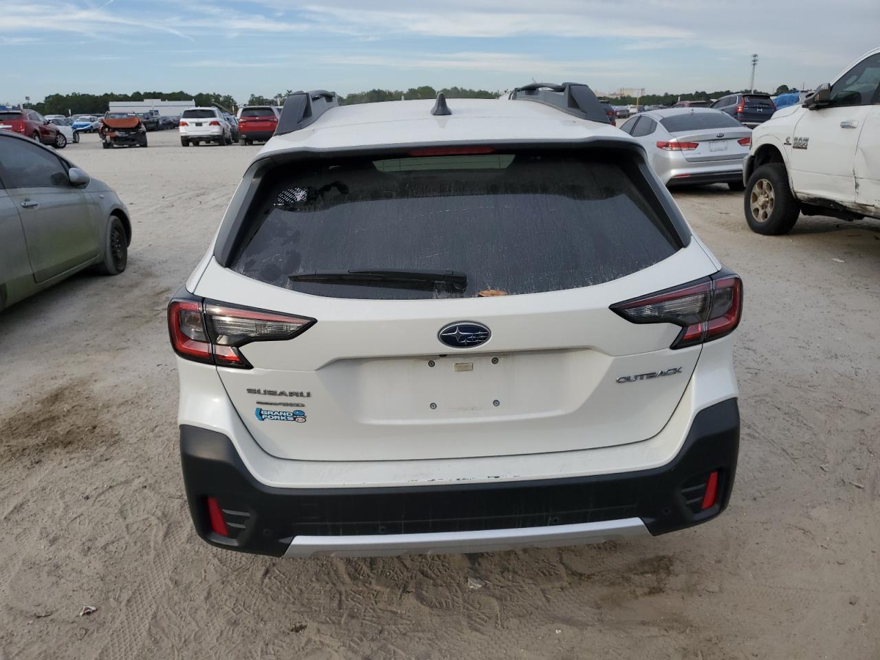 Lot #3291426154 2022 SUBARU OUTBACK LI