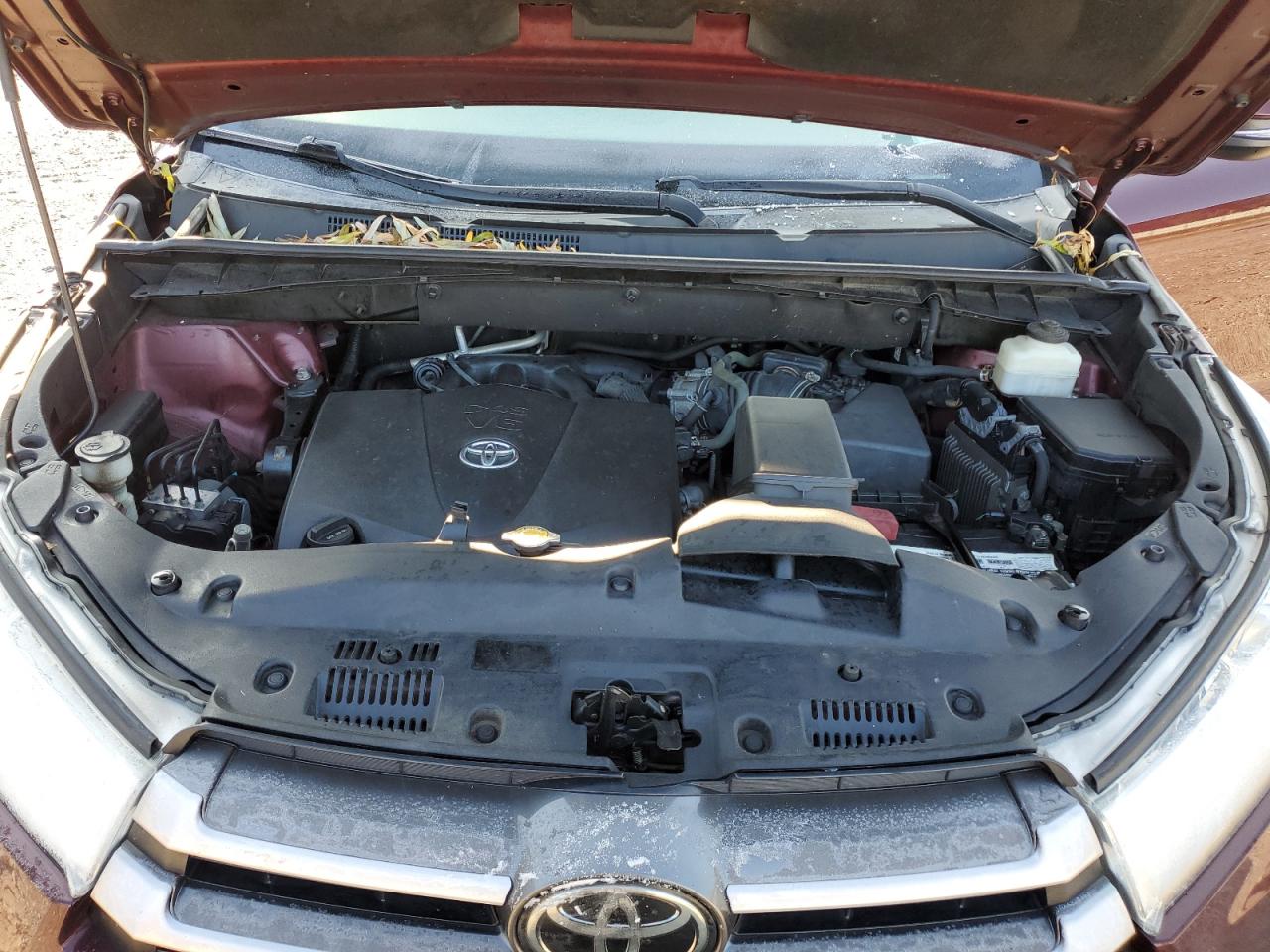 TOYOTA HIGHLANDER SE