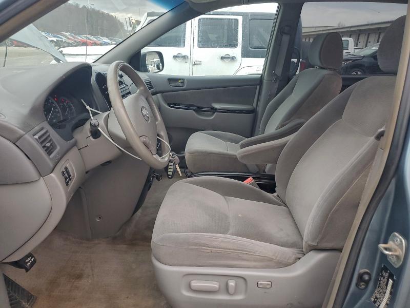 2005 TOYOTA SIENNA LE #3296818950