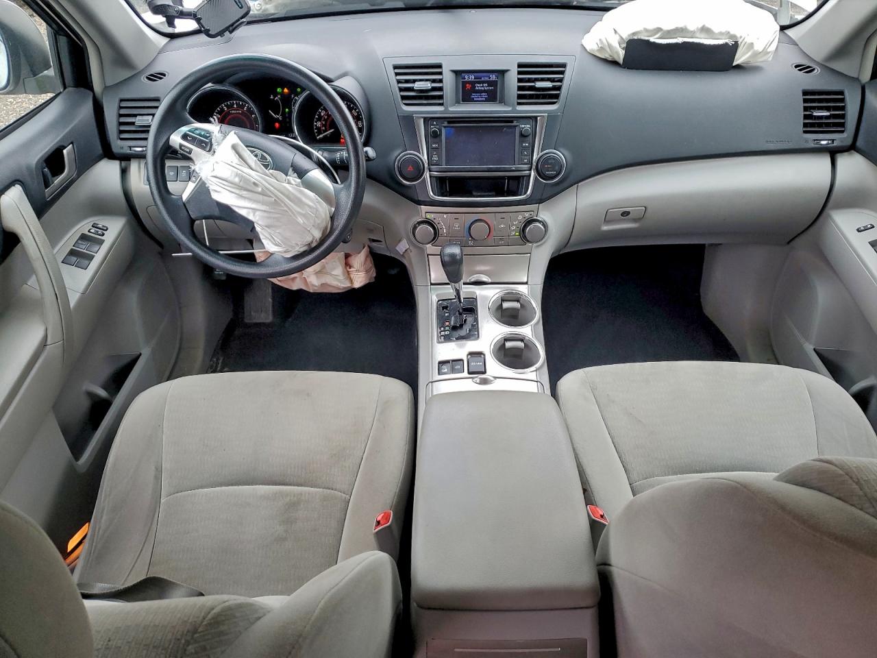 TOYOTA HIGHLANDER BASE
