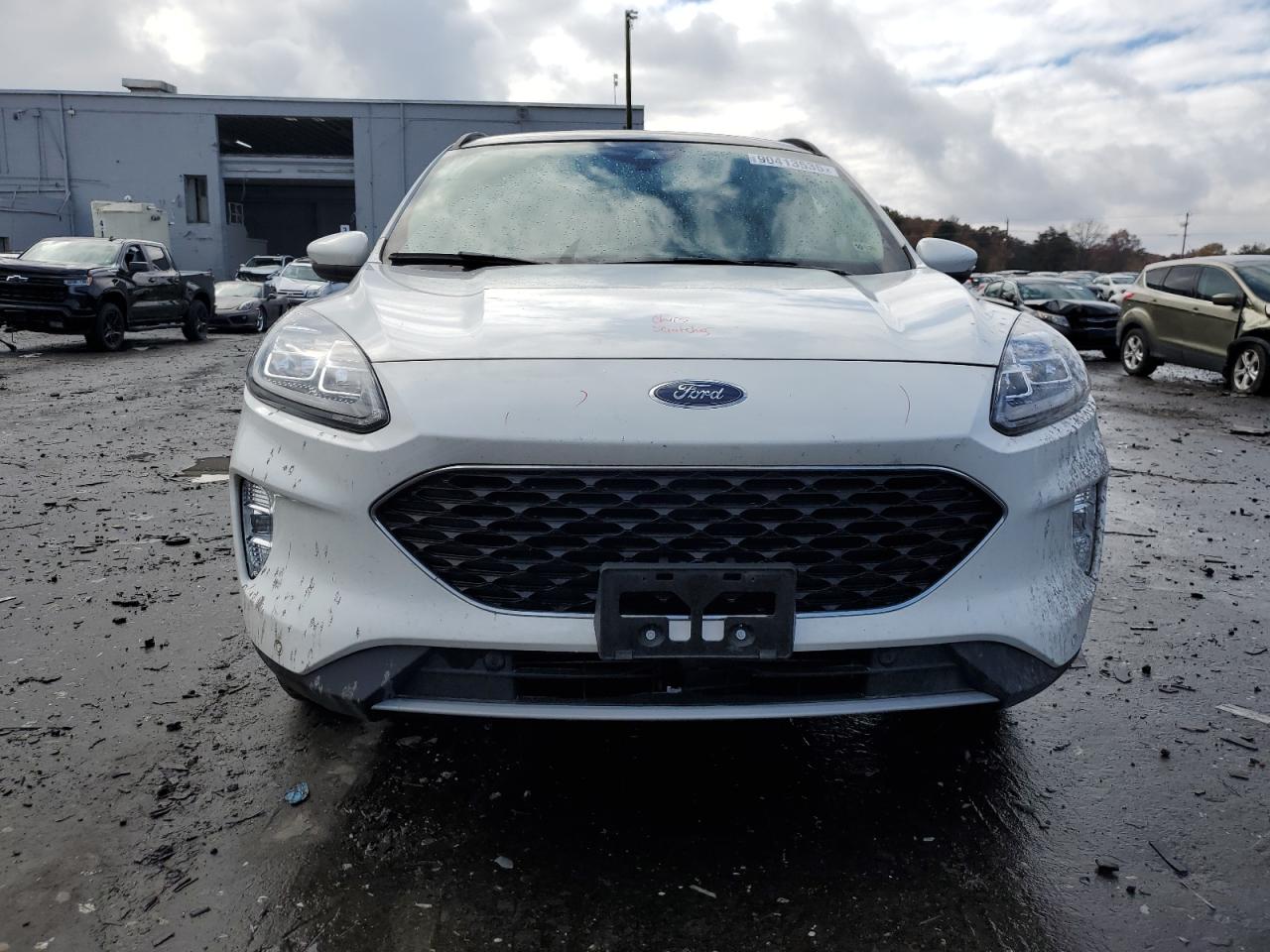 FORD ESCAPE TITANIUM