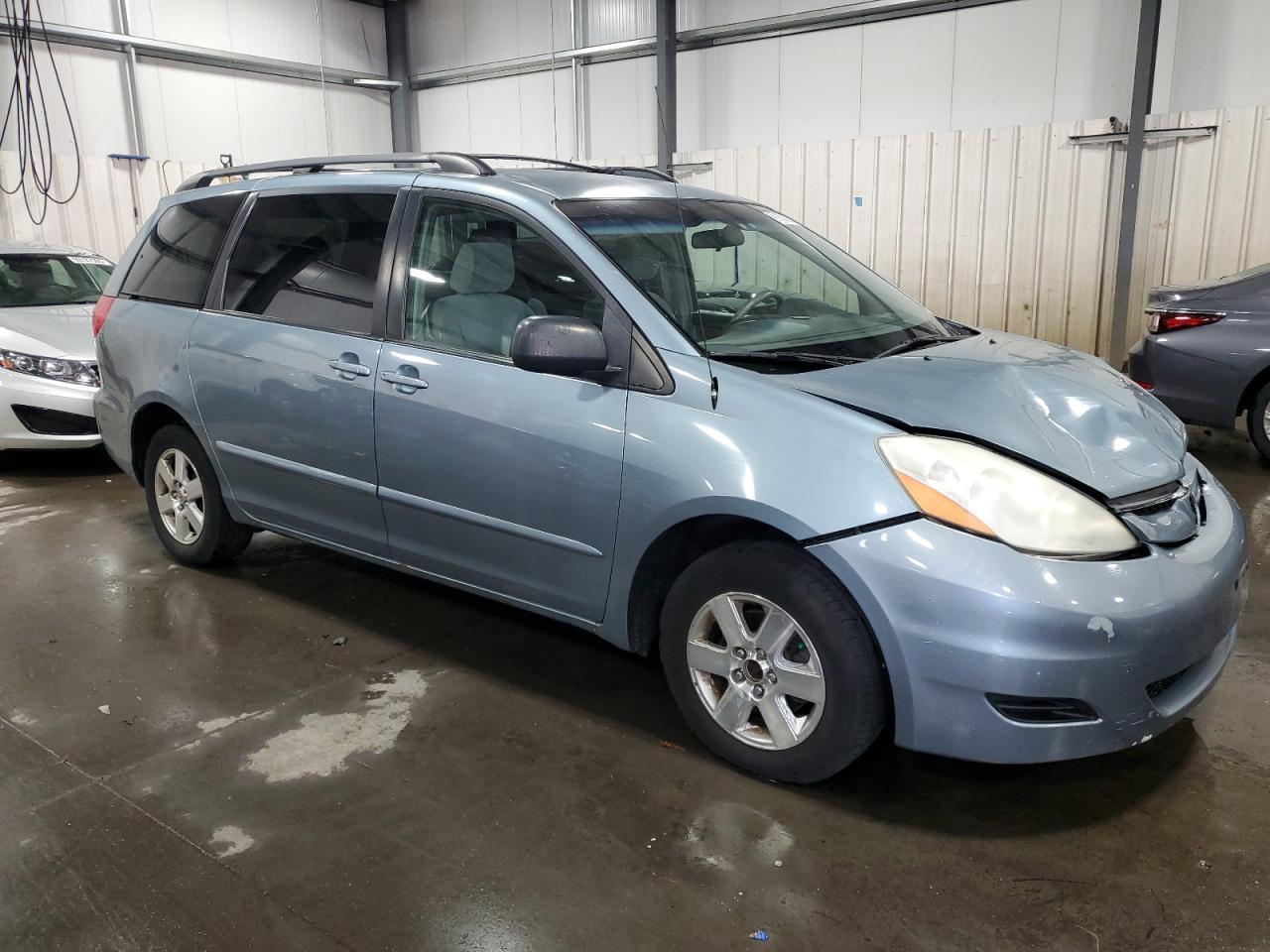 Lot #3286703309 2006 TOYOTA SIENNA CE