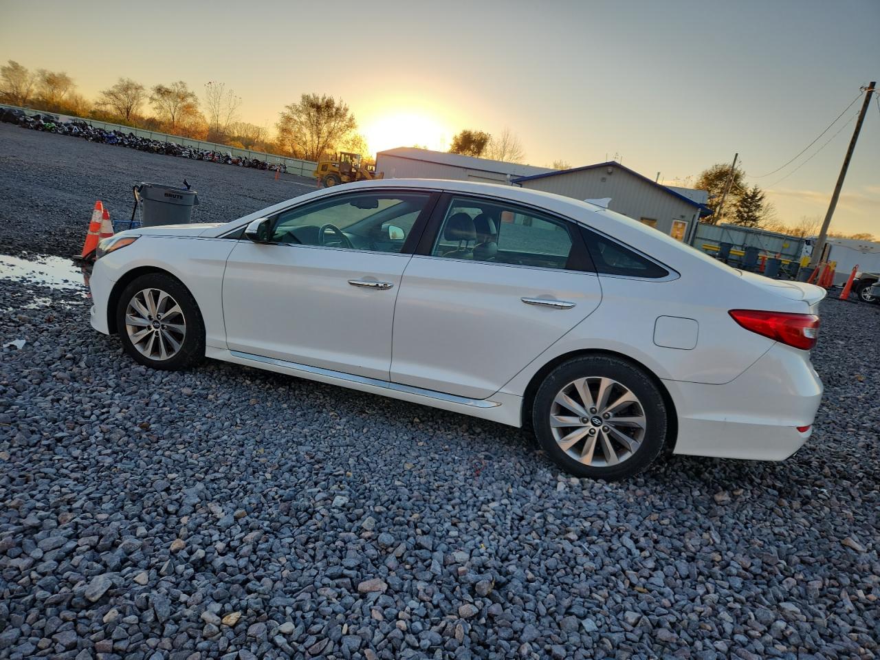 HYUNDAI SONATA SPORT