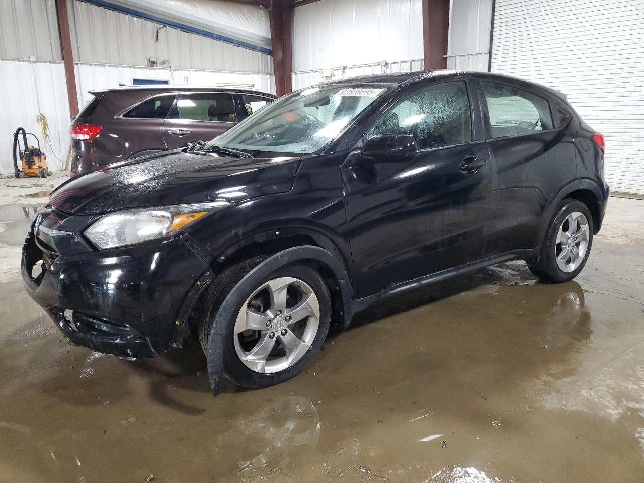 Lot #3309290616 2018 HONDA HR-V LX