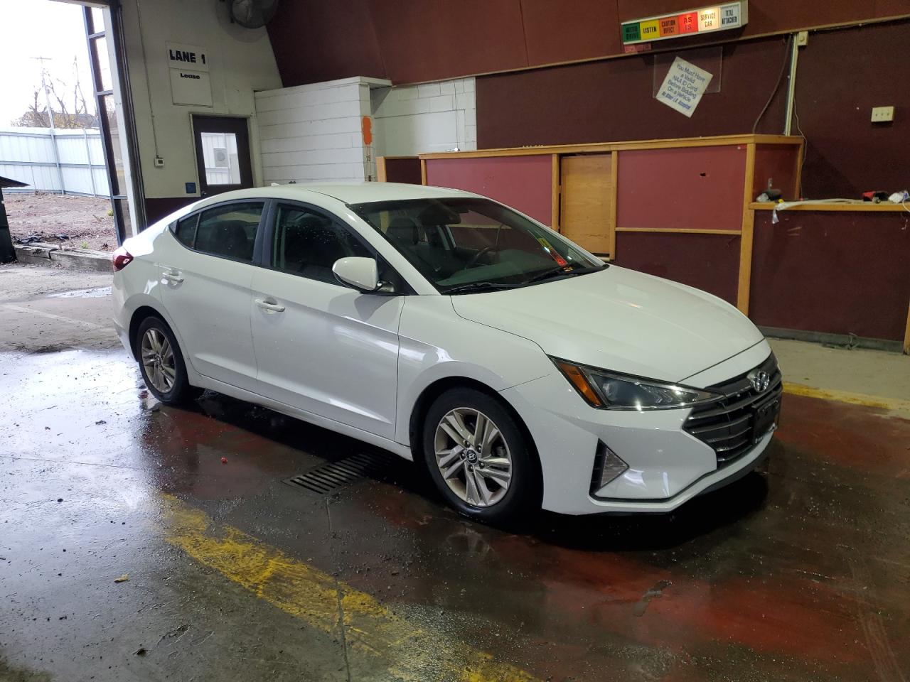 HYUNDAI ELANTRA SEL