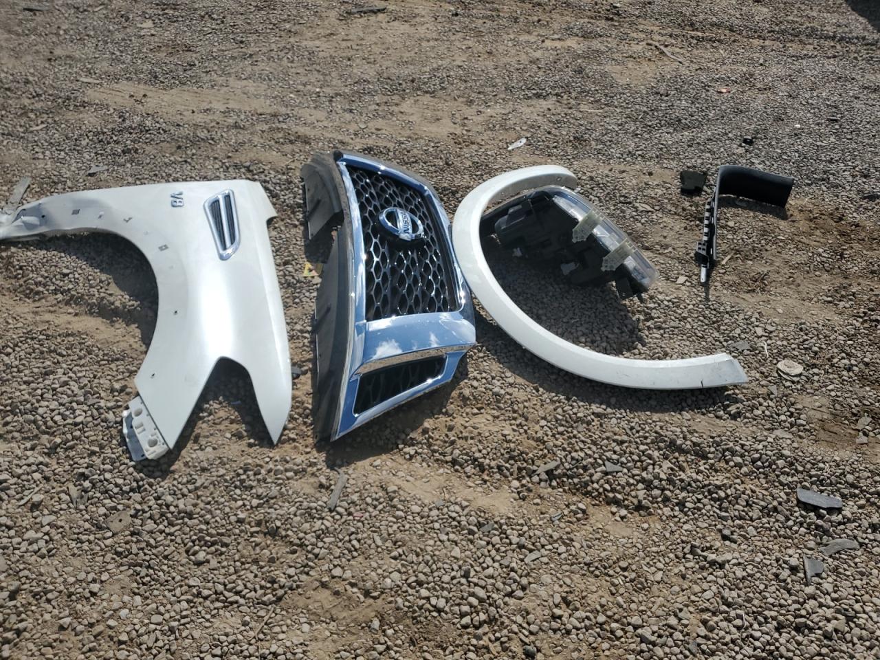 NISSAN ARMADA PLATINUM