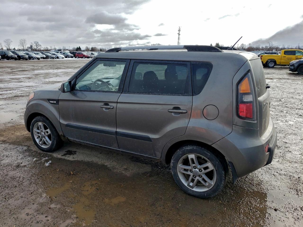 KIA SOUL +